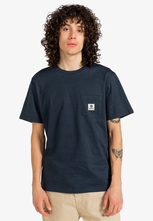 POCKET - Print T-shirt - eclipse navy