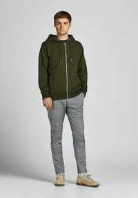 Jack & Jones JJIMARCO JJPHIL NOR BLUE/CHIP CHECK NOOS - Tygbyxor - chipmunk