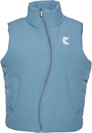 Modrá bezrukávová vesta s vysokým golierom, vybavená predným zipsom a bočnými vreckami; vyrobená z ľahkej tkaniny s minimálnou textúrou.