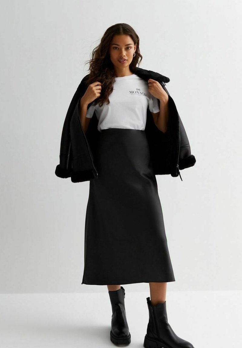 New Look Petite A-lijn rok zwart New Look Petite A-lijn rok zwart