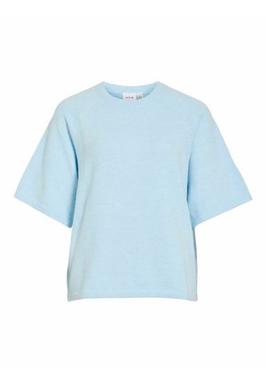 Lyseblå kortærmet top lavet af blødt materiale med en afslappet pasform, der har en rund halsudskæring og raglanærmer. Ingen synlige mønstre.