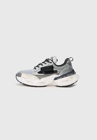 Odabrano, grey