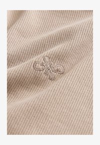 Unausgewählt, oatmeal neutral