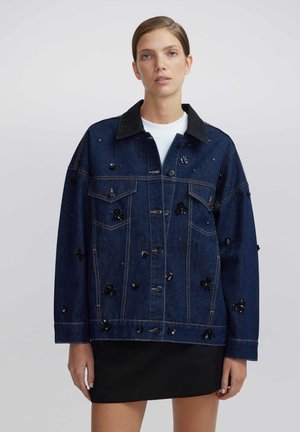 EMBROIDERED AND HOTFIX  - Jeansjacke - indigo
