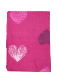 Coperta piegata di un brillante colore rosa con grandi cuori in tonalità di rosa chiaro e viola scuro sparsi sulla stoffa.