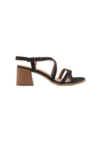 Sandales en tissu noir avec deux brides entrecroisées, bout ouvert et un talon marron empilé. Elles possèdent une sangle de cheville réglable avec une boucle.