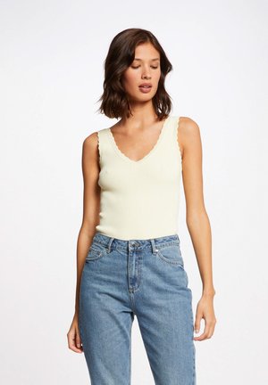 Top - light yellow