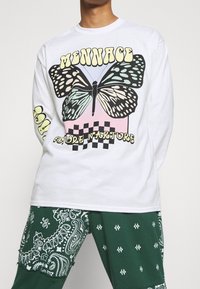 Mennace Maglietta a manica lunga - white