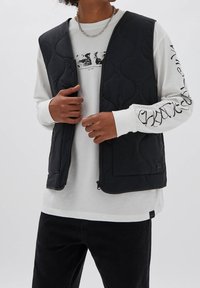 PULL&BEAR Kamizelka