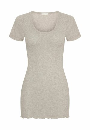 Svijetlosivi kratki rukav majica izrađena od mekog, rastezljivog materijala. Zaobljeni izrez, prilagodljiv dizajn i volanasti rub.