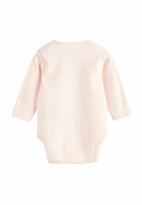 Rövidujjú pamut bodysuit puha rózsaszínben. Kerek nyakkivágással és patentos záródással az alján. Simaság, egyszerű dizájn.