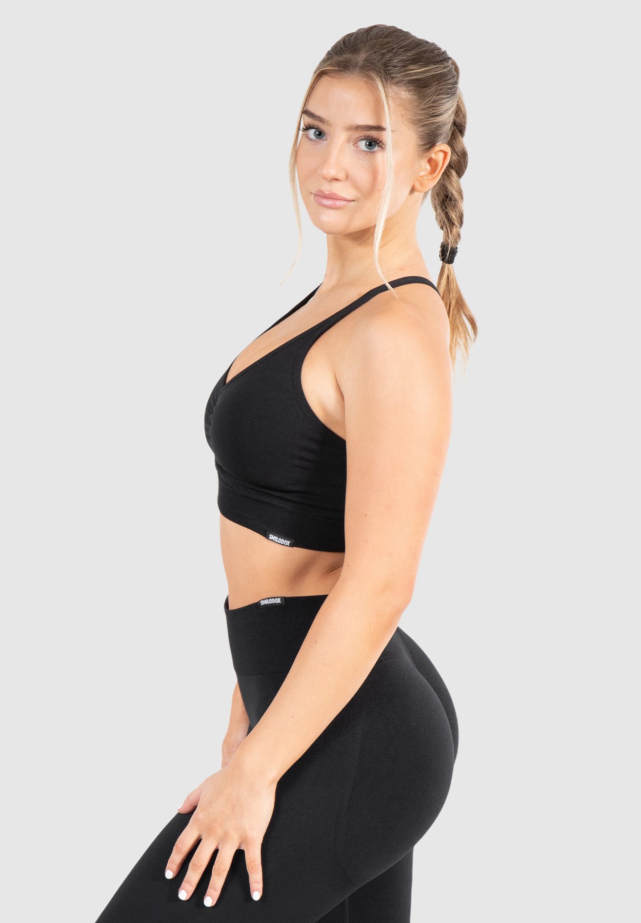 HAILEY REMOVABLE CUPS