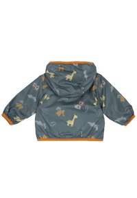 Barnjacka med huva, tillverkad av grått tyg med djurmönster i gult och brunt. Orange detaljer på ärmslut och nederkant.