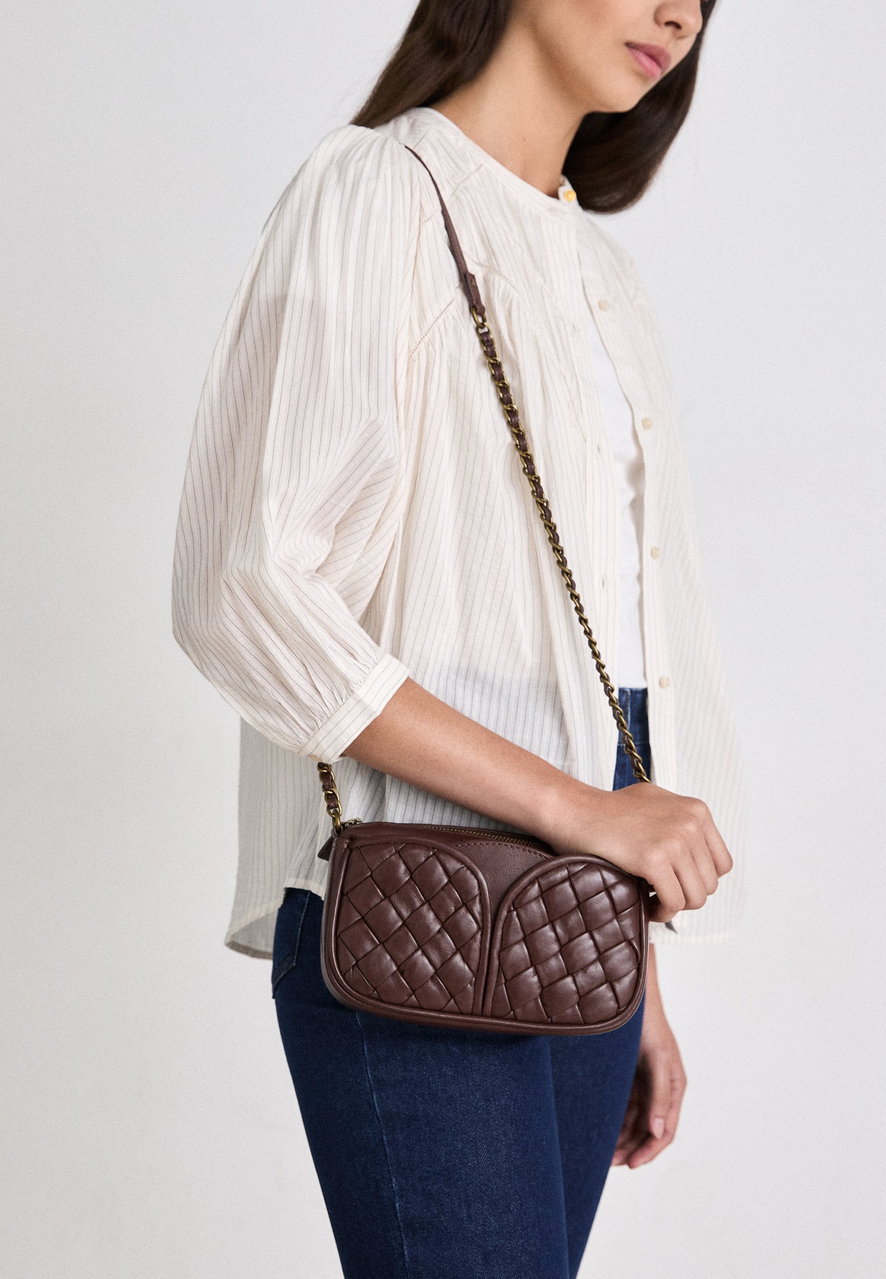 Karuuuuso sessùn DIVINOU BRAIDED - Cross body bag - burgundy/bordeaux