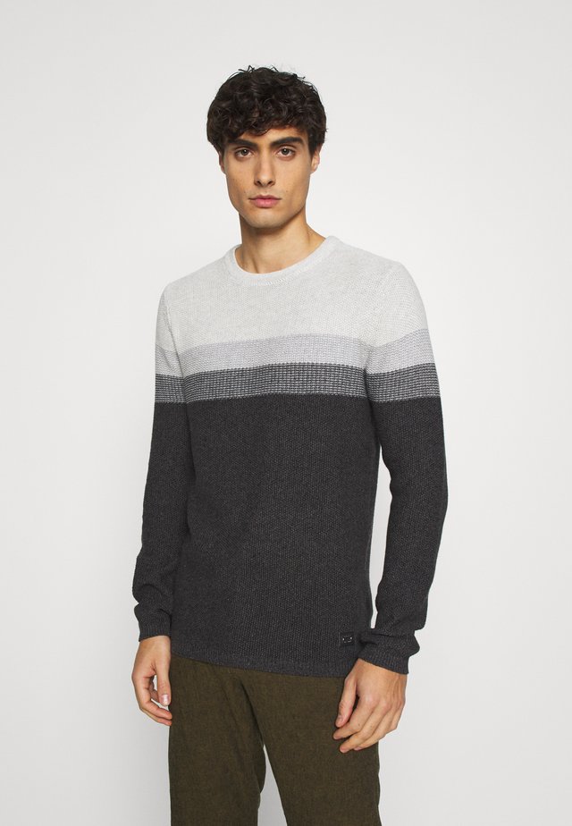 HANSI ROUND NECK - Strikkegenser - stone-anthra