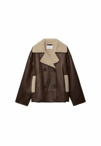 Veste en cuir marron avec col en fourrure beige et accents de poche, fermeture à boutons double boutonnage, et manches longues.