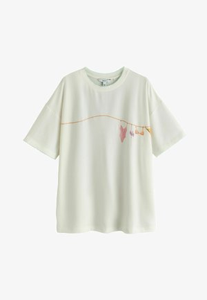 Weißes T-Shirt mit kurzen Ärmeln und einer Grafik einer Wäscheleine, die bunte Badeanzüge quer über die Brust hängen zeigt.