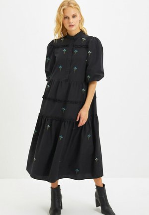 Day dress - black