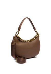 Borsa a mano in pelle marrone con finitura testurizzata, dotata di un accento in catena oro e di una tracolla staccabile. Include una tracolla regolabile.