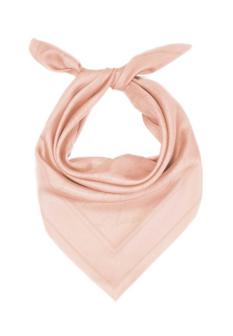Silk tørklæde i blød pink, trekantet form med afrundede kanter, prydet med subtilt tonet mønster og knyttede ender. Glat tekstur.