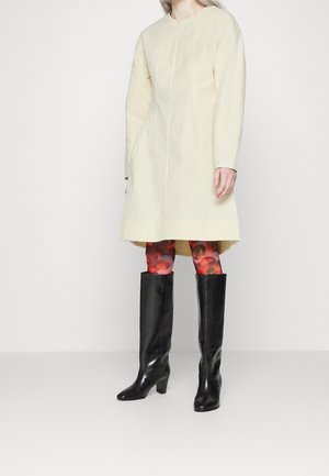 Vestido informal - off-white