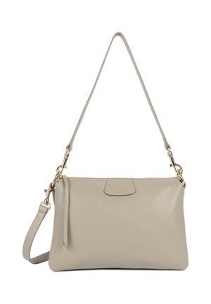 Beige leren crossbodytas met verstelbare riem, gouden beslag en ritssluiting.