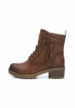 Botines camperos - camel