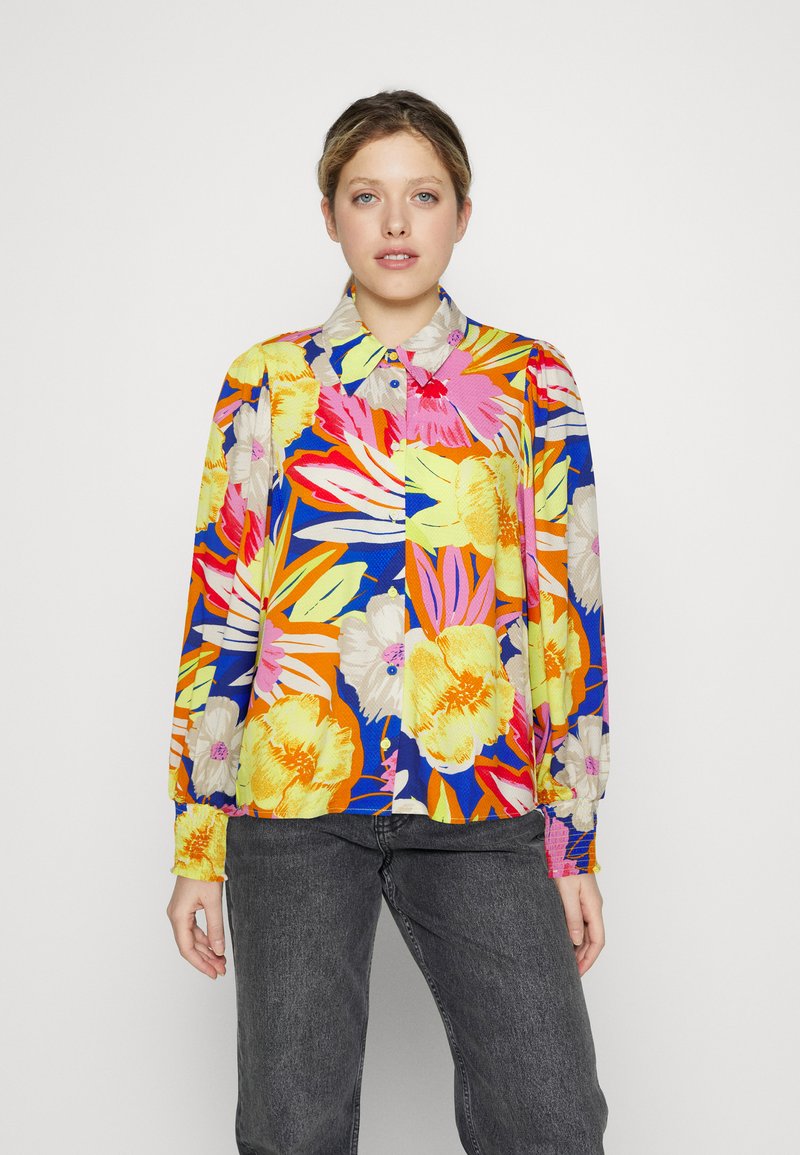 YAS YASSIMUNA SMOCK - Bluza z gumbi - princess blue/simuna