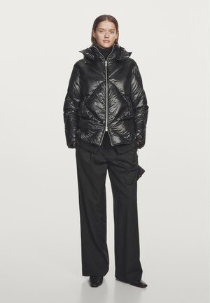 WATER-REPELLENT PUFFER - Dunjakker - black