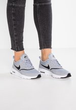 Nike Sportswear Air Max Thea Sneaker Low Wolf Grey Black Grau Zalando De