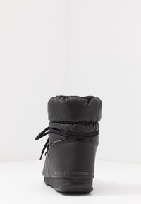 Moon Boot Śniegowce