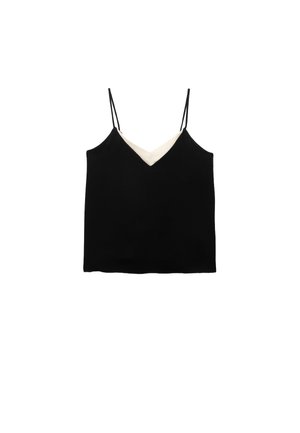 Camisole noire avec des bretelles fines, présentant un décolleté en V de couleur crème contrastante ; texture lisse, coupe décontractée.