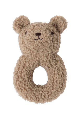 Lille beige tøjdyr-bamseformet baby rangle med en ringformet krop og tekstureret, krøllet stof.