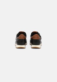 Paul Green Tenisky - black