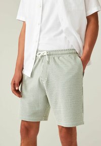 Next SEERSUCKER STRIPED  - REGULAR FIT - Tepláky - sage green