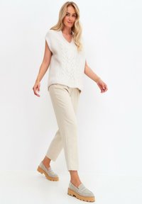 Cesare Gaspari Mocassins - beige