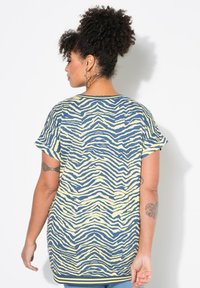 MIAMODA CREW NECK ZEBRA  - Camiseta estampada - pale yellow