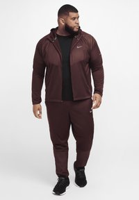 Nike Performance SPHERE MILER - Running jacket - burgundy crush burgundy crush