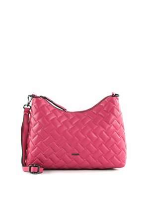 Sac à bandoulière en cuir tressé rose avec bandoulière réglable et fermeture éclair, doté d'un petit logo de marque métallique à l'avant.