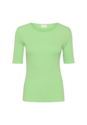 T-shirt vert à manches courtes en tissu lisse, avec un col rond et une coupe ajustée. Pas de motifs ou d'accents distincts.