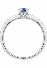 Silberring mit einem runden blauen Edelstein in der Mitte, einem glatten Band und strukturierten Akzenten an den Seiten.