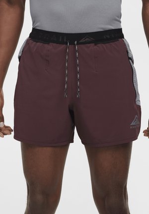 Nike Performance SECONDSUNRISE - Träningsshorts - burgundy crush smoke grey black