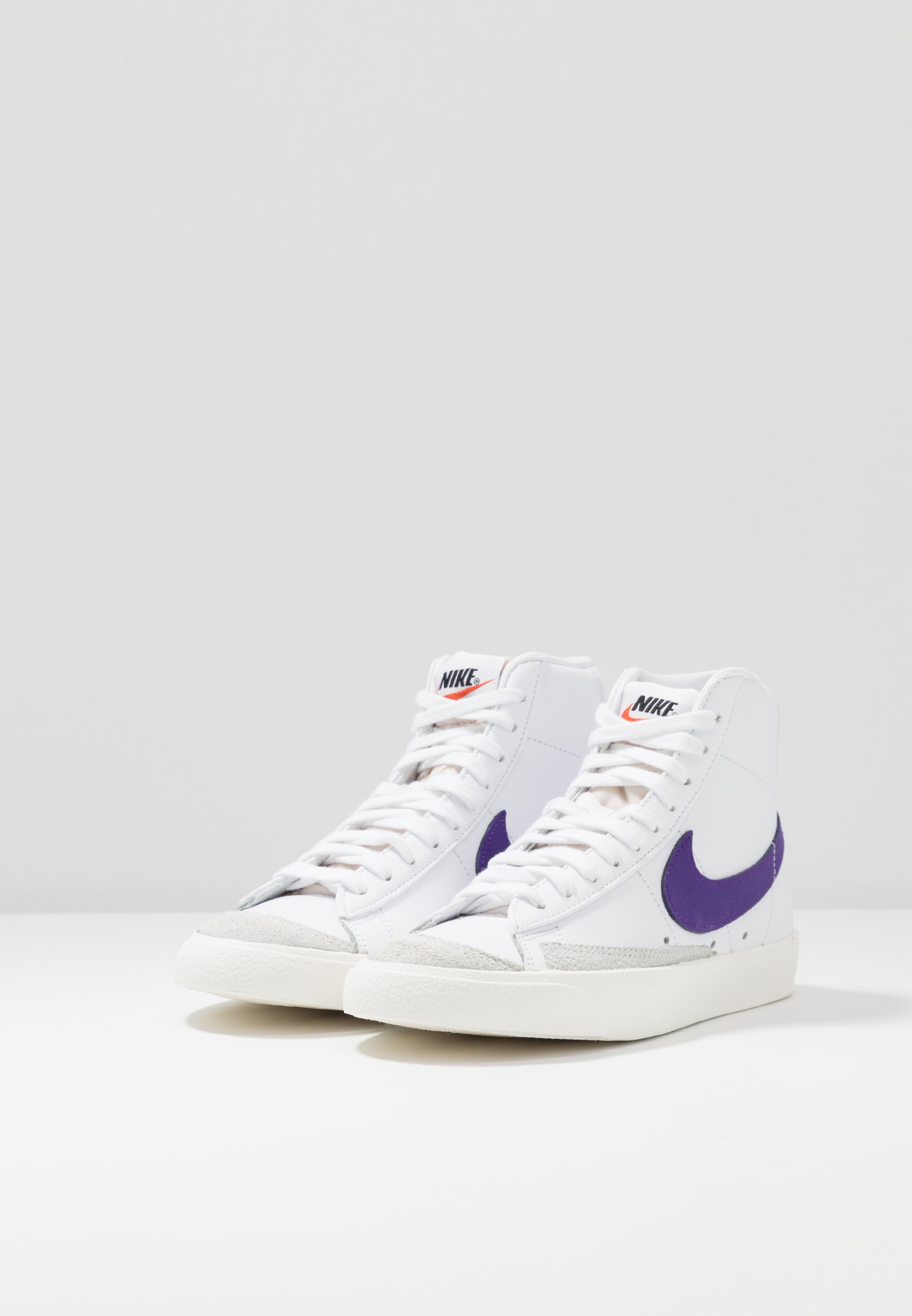 voltage purple nike blazer mid 77
