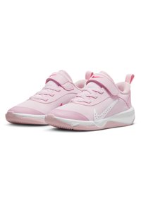 Nike Performance OMNI MULTI COURT UNISEX - Sapatilhas - pink foam/white hyper pink- ed soft pink