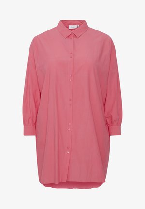 Rosa Hemd mit langen Ärmeln, Knopfleiste und einem legeren Schnitt. Aus glattem Stoff mit einer leicht glänzenden Oberfläche gefertigt.