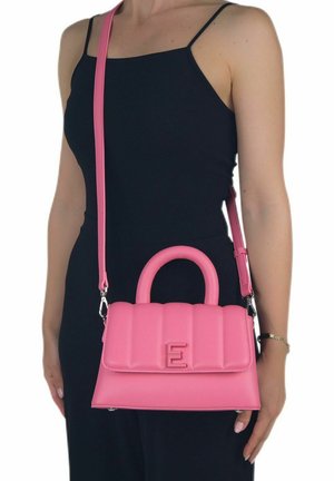 CON PATTA TRAPUNTATA - Borsa a tracolla - pink
