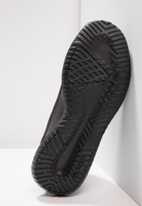 adidas Originals TUBULAR SHADOW Sneakers basse core black