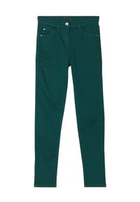 Pantaloni in cotone elastico verdi con vestibilità slim, dotati di passanti per cintura, cinque tasche e chiusura frontale con bottone. Texture liscia con cuciture a contrasto.