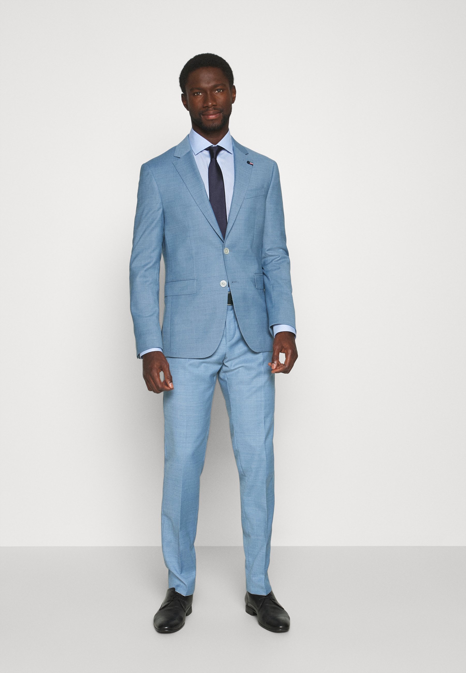 tommy hilfiger light blue suit