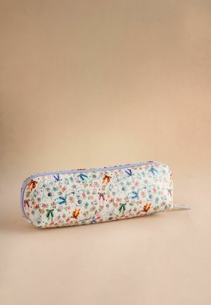 Cath Kidston, WALLACE AND GROMIT CURVED PENCIL CASE BAG - Federmäppchen - ecru